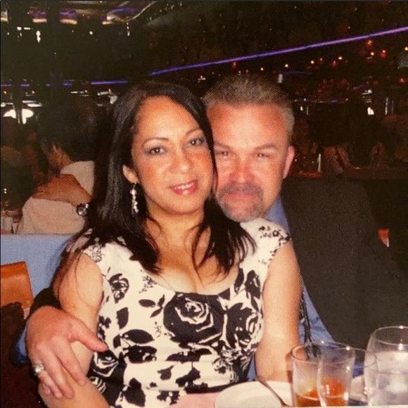 💕Welcome to my closet💕 - Picture 6 of 12